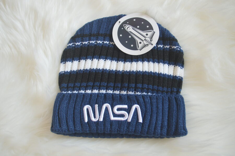 NASA ziemas cepure